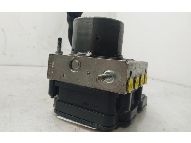 Jednotka ABS A0094316812 Mercedes-Benz GLA W156 2014