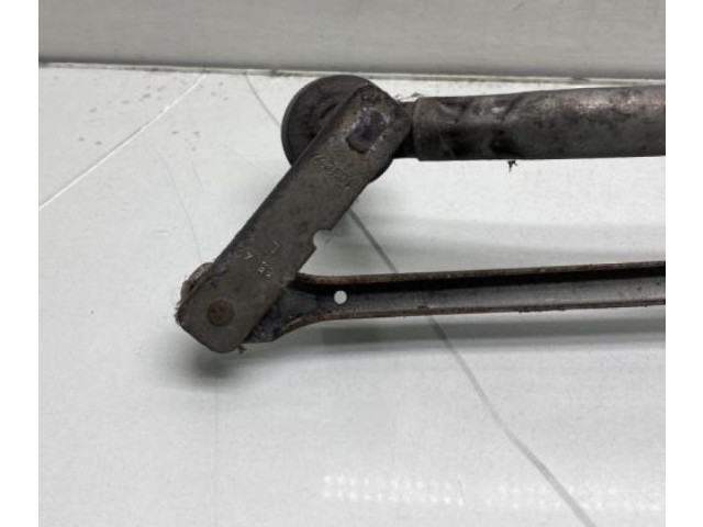 Моторчик дворников 7701055893    Renault Trafic II (X83)