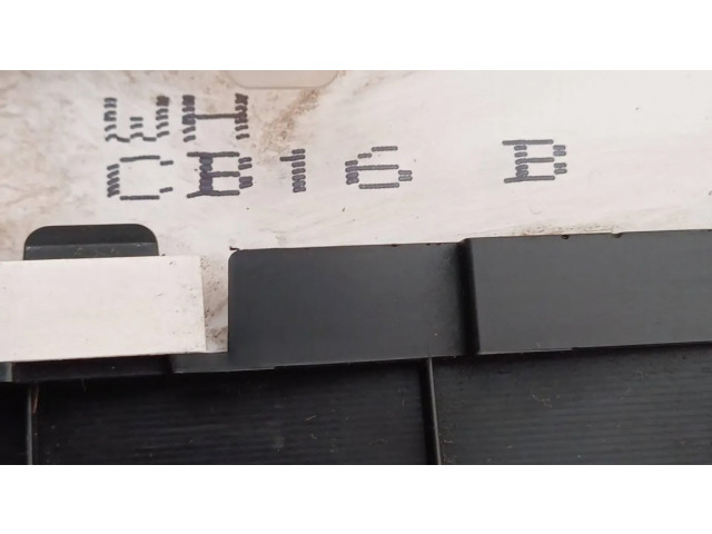 Přístrojová deska Mazda Premacy 1999 CB16B