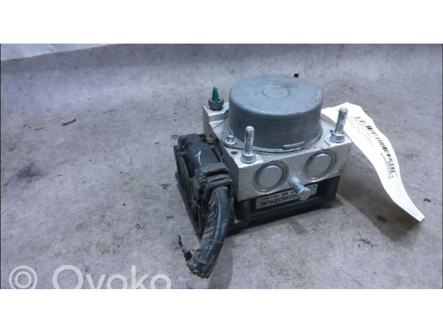 Блок управления АБС 7701067629, 8200661044 Renault Clio II