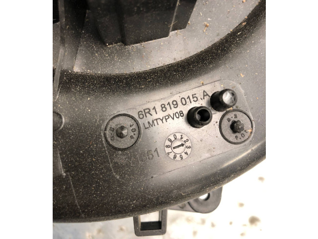 Вентилятор печки 6R1819015A Skoda Fabia Mk3 (NJ)