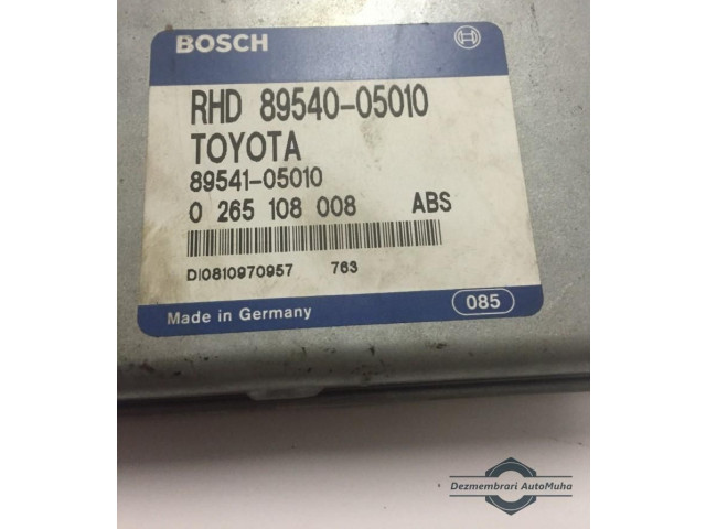 Řídící jednotka 0265108008, 8954005010.   Toyota Carina T190 1993