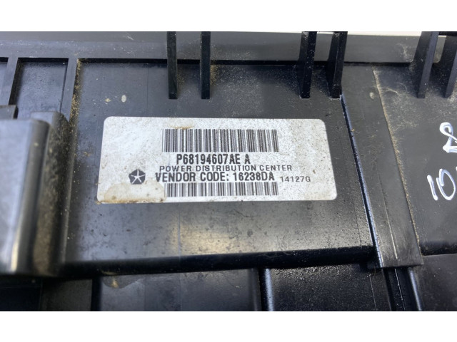 Блок предохранителей 68194607AE, 68194607AE Jeep Grand Cherokee