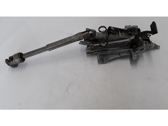 Крестовидная связь кардана