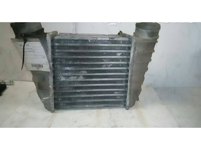 Интеркулер  8L9145805   Audi A3 S3 8L 