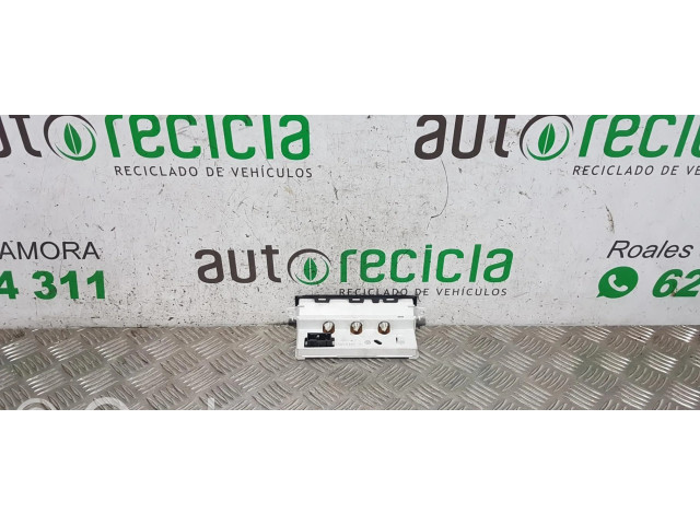 Дисплей 9650243177F00 Citroen Berlingo