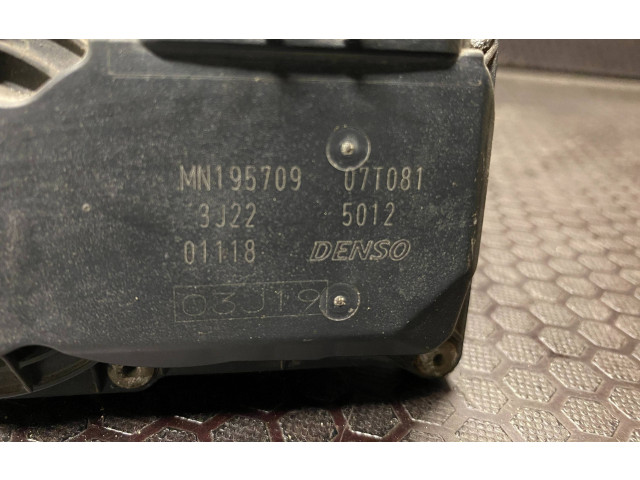 Дроссельная заслонка MN195709, 3J22 Mitsubishi Colt