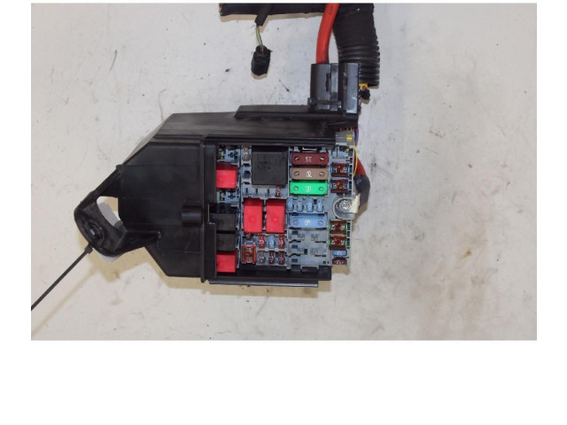   Pojistková skříňka 51987784   Fiat Panda III 2014