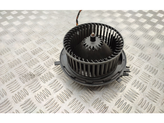 Вентилятор печки    5Q1819021E, 5Q0907521C   Volkswagen Golf Sportsvan
