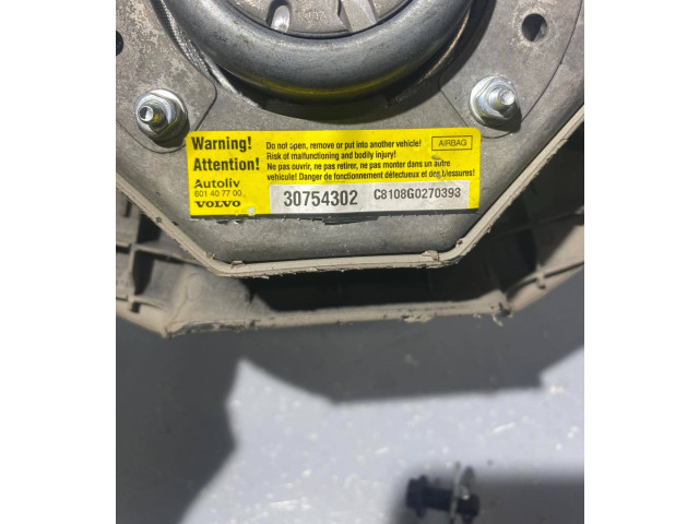 Подушка безопасности водителя 30754302, C8108G0270393   Volvo XC90