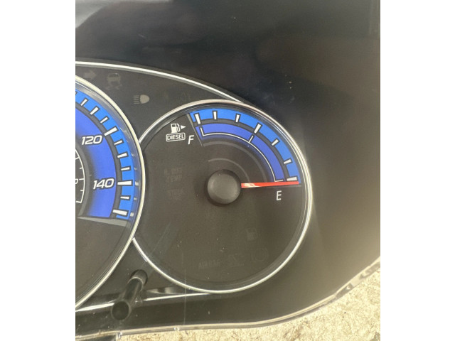 Панель приборов    Subaru Forester SH       