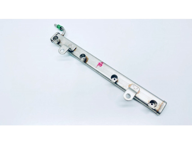 Vstřikovací lišta 04891575AA Chrysler Sebring (JS) pro benzínový motor 2.4