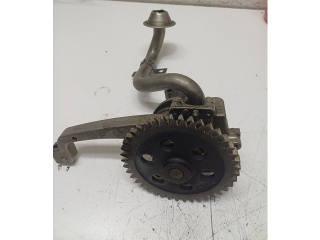 Čerpadlo oleje 070115105A Volkswagen Transporter - Caravelle T5