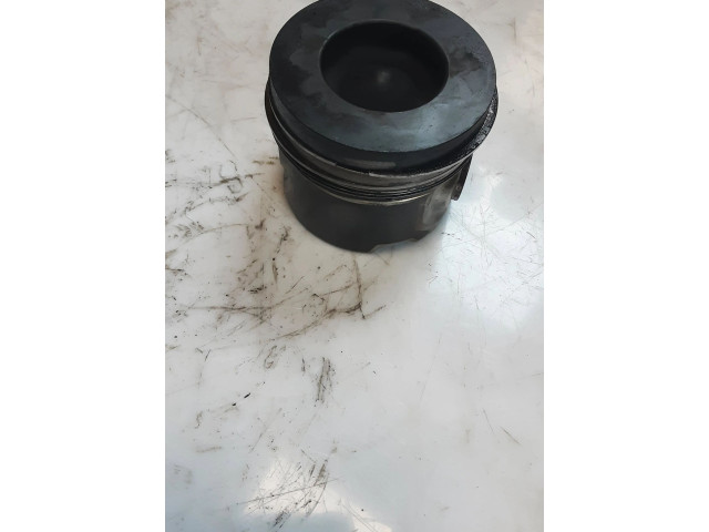 Поршень 83L57, R111 Audi A6 S6 C6 4F