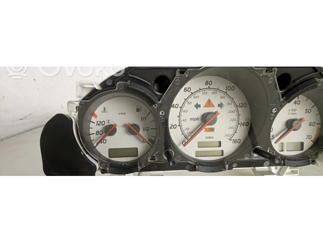 Přístrojová deska Mercedes-Benz SLK R170 2001 A1705405511, 110080095003