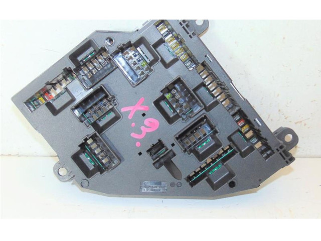 Блок предохранителей BMW X3 F25