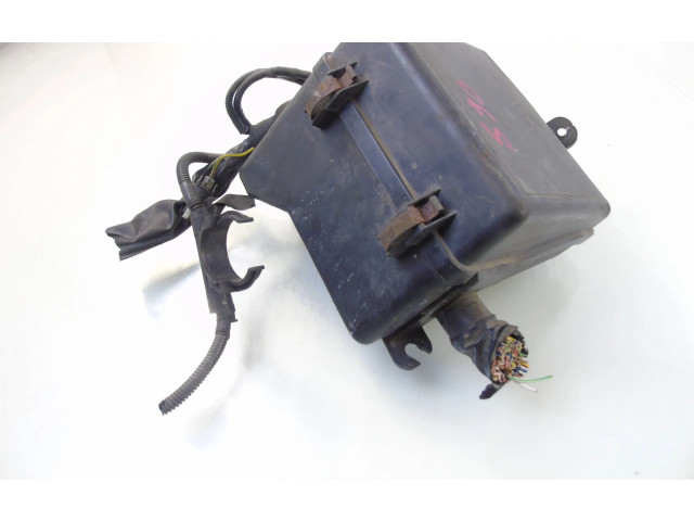 Блок предохранителей  9148004   Volvo 960    