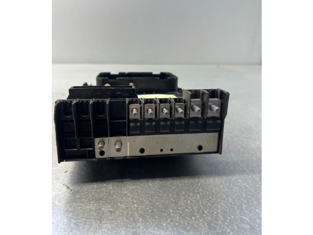   Pojistková skříňka 5K0937123A, 5K0937123A   Volkswagen Tiguan 2010