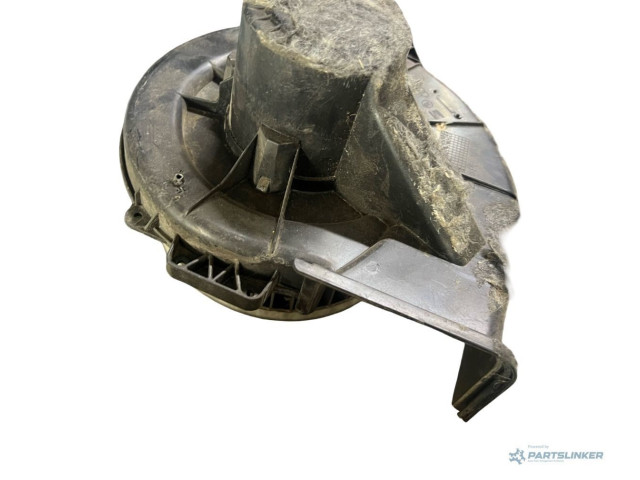 Вентилятор печки Skoda Rapid (NH)