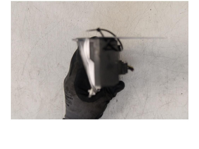 Блок предохранителей 85261SG142 Subaru Forester SJ