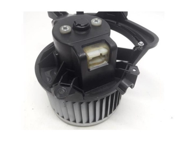 Вентилятор печки    77364953   Fiat Punto (199)