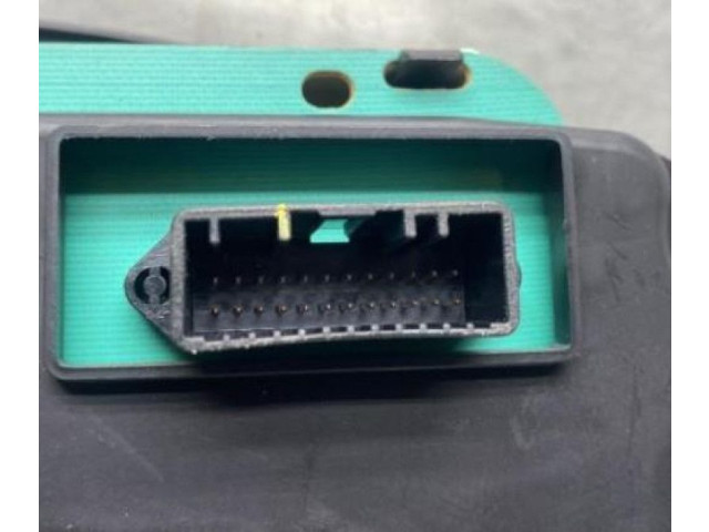 Панель приборов    Dacia Logan I       