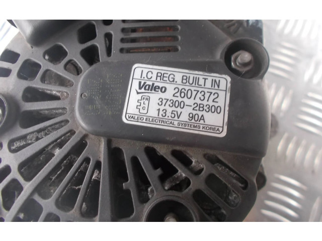 Генератор 373002B300, 135V90A KIA Rio