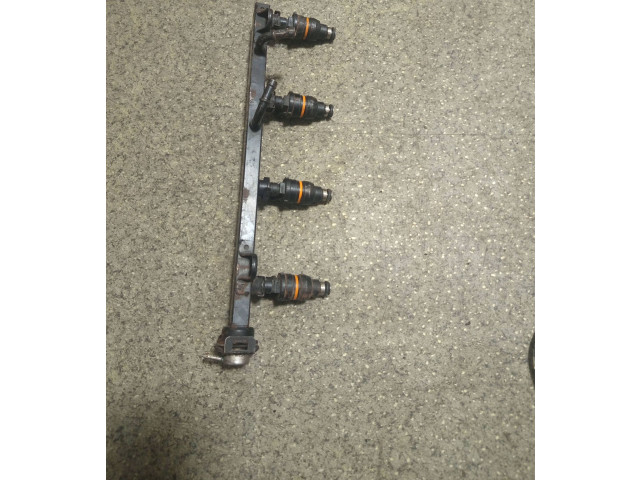 Vstřikovací lišta 1734355 BMW 3 E36 M42b18