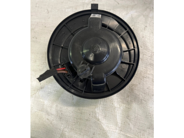 Вентилятор печки    698809, N031269U   Volkswagen Touran I