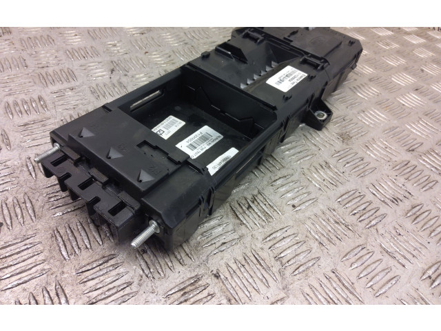 Блок предохранителей  GK2T14B144GA   Ford Transit Custom    