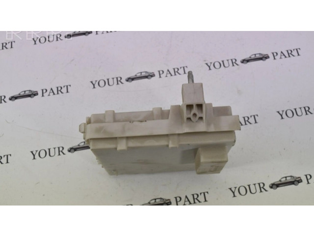 Pojistková skříňka 8267030230 Lexus GS 300 350 430 450H 2005