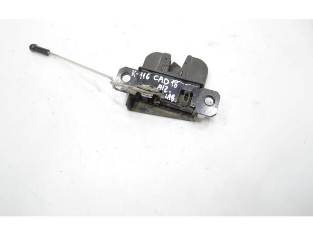 Zámek zadních dveří 2K5827506 Volkswagen Caddy 2018