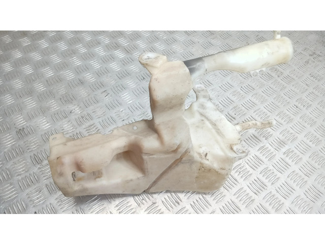 Бачок оконной жидкости    