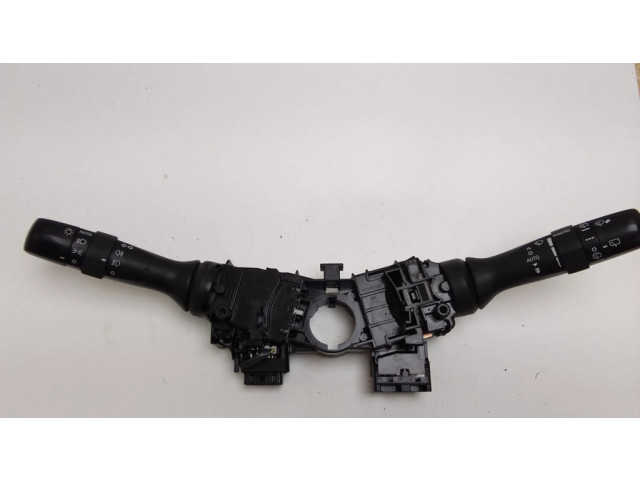 Ручка поворотов/ фонарей