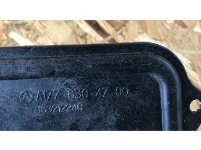 Pojistková skříňka Крышка ящика предохранителей A1178304700, 18321224 Mercedes-Benz CLA C118 X118 2020