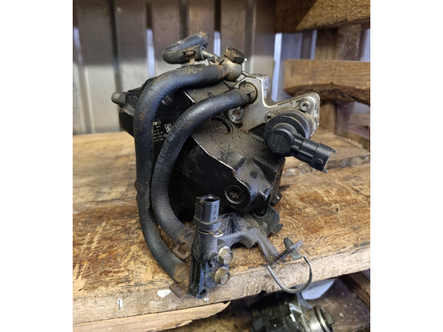 Топливный насос