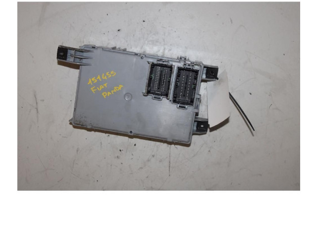   Pojistková skříňka 00521096250   Fiat Panda III 2014