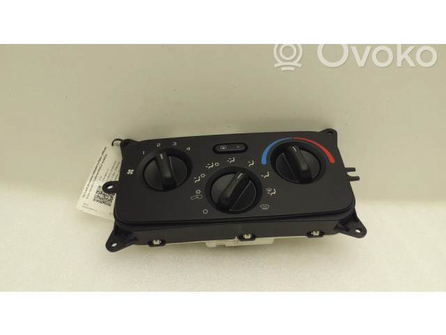 Блок управления климат-контролем P55037533AD   Jeep Cherokee