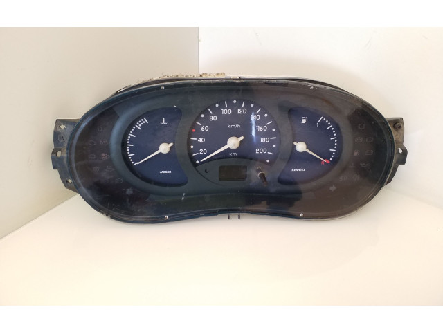 Přístrojová deska Renault Kangoo I 2001 07040769902, 070216132420