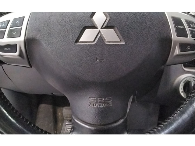 Подушка безопасности пассажира 7030A613XA   Mitsubishi Colt