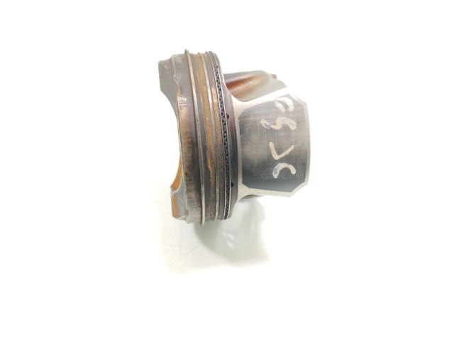 Поршень FSJB Ford Fiesta