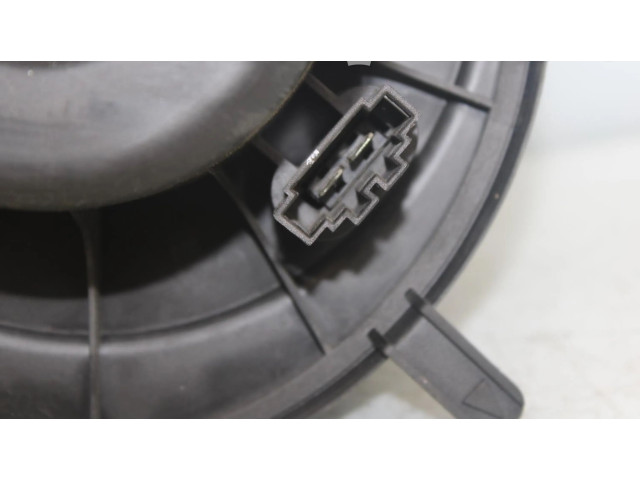 Вентилятор печки 1K1819015A Volkswagen Caddy