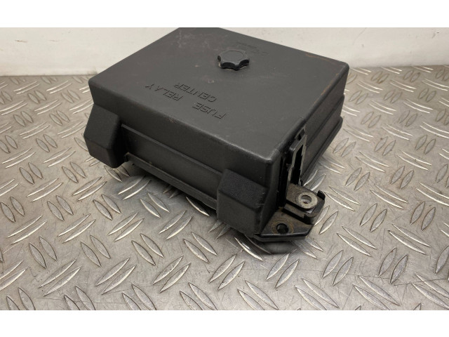 Блок предохранителей 15328843   Chevrolet Blazer    