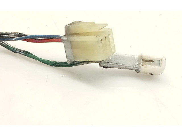 Зеркало электрическое Subaru Forester SF 2000 - 2003 года