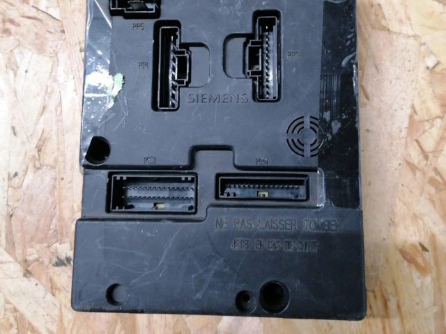 Блок предохранителей 735345121   Lancia Ypsilon    