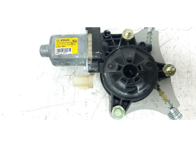 Блок предохранителей  82460H8000   KIA Stonic    