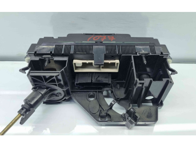Блок управления климат-контролем OEM   Volkswagen Jetta V