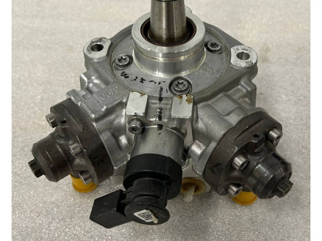 Vstřikovací čerpadlo 057130755AL   Audi Q7 4M    - 