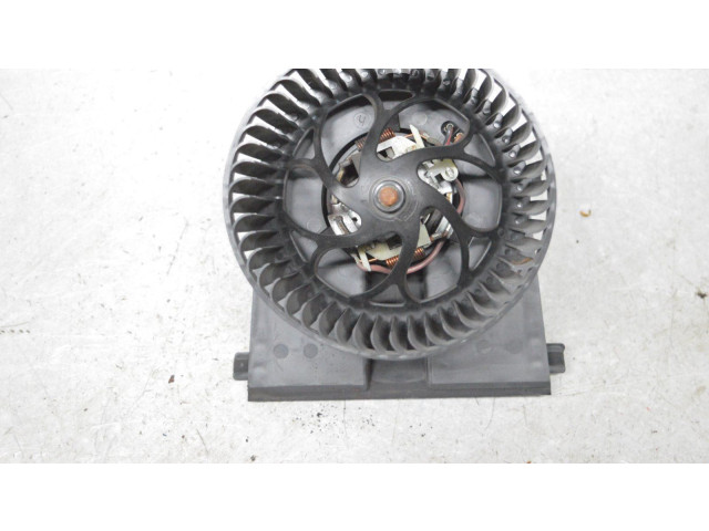 Вентилятор печки    1J1819021A   Audi TT Mk1