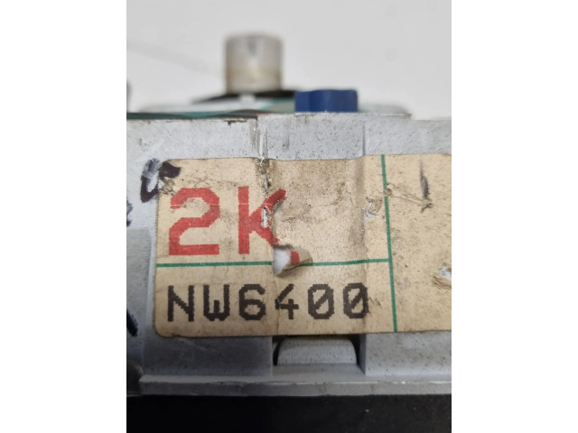 Přístrojová deska Nissan Sunny 1985